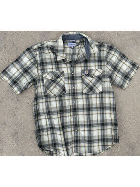 Carhartt Plaid Button Up T-shirt Mens size L Two Breast Pockets Skater Shirt